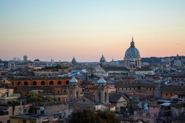 What are the best rooftop bars or viewpoints for seeing Rome from above?