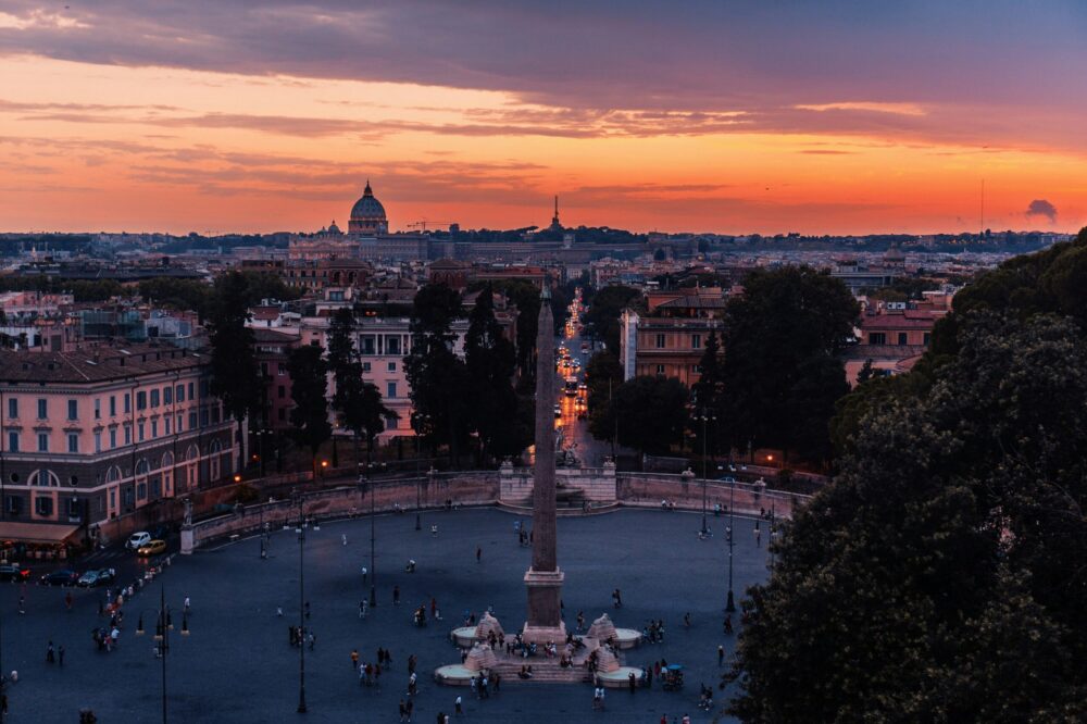 What are the best sunset spots in Rome for panoramic views?