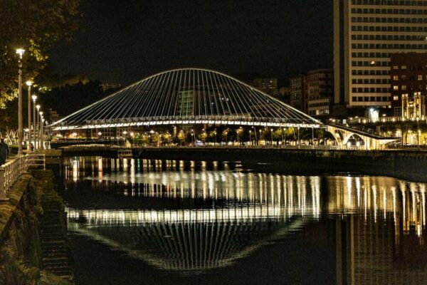 What are the best ways to travel from Barcelona to Bilbao?