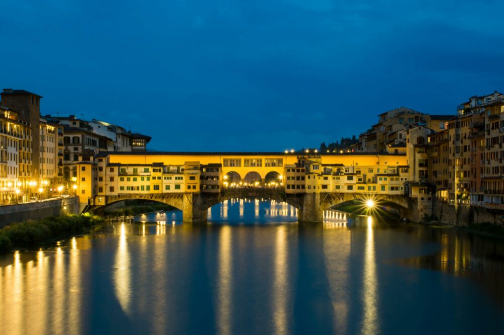 What are the must-see attractions in Florence?