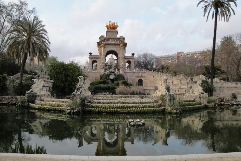 What are the top-rated Picasso tours in Barcelona?