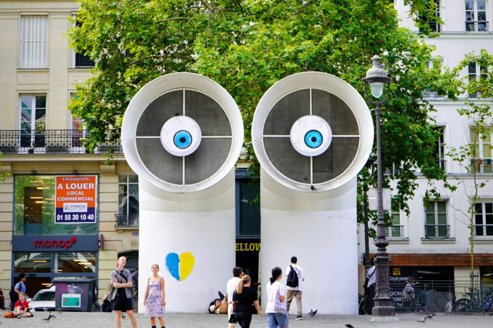 What free art installations are in Paris in 2026?
