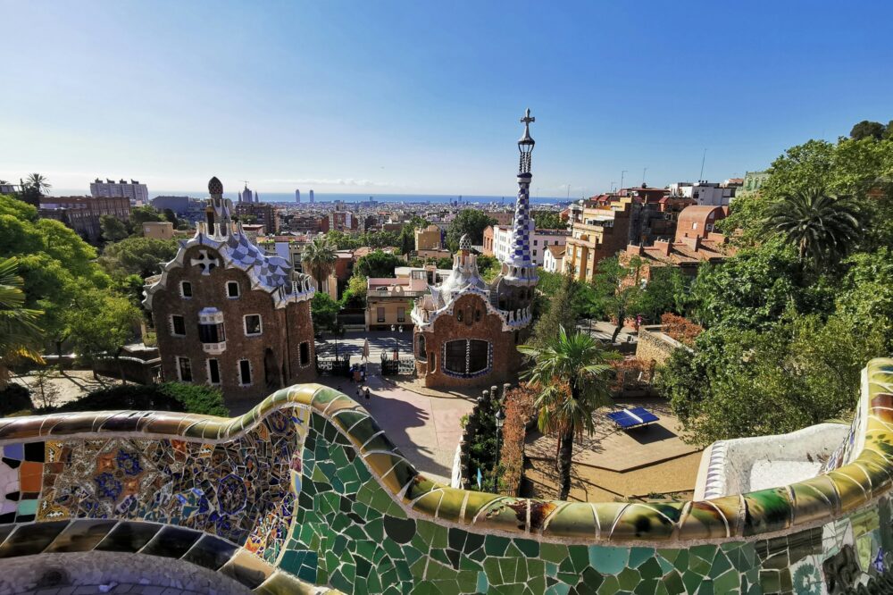 What free parks and gardens can I visit in Barcelona in 2026?