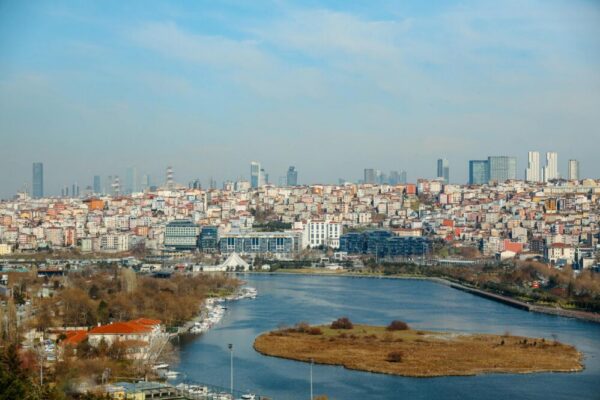 What free running routes are in Istanbul?