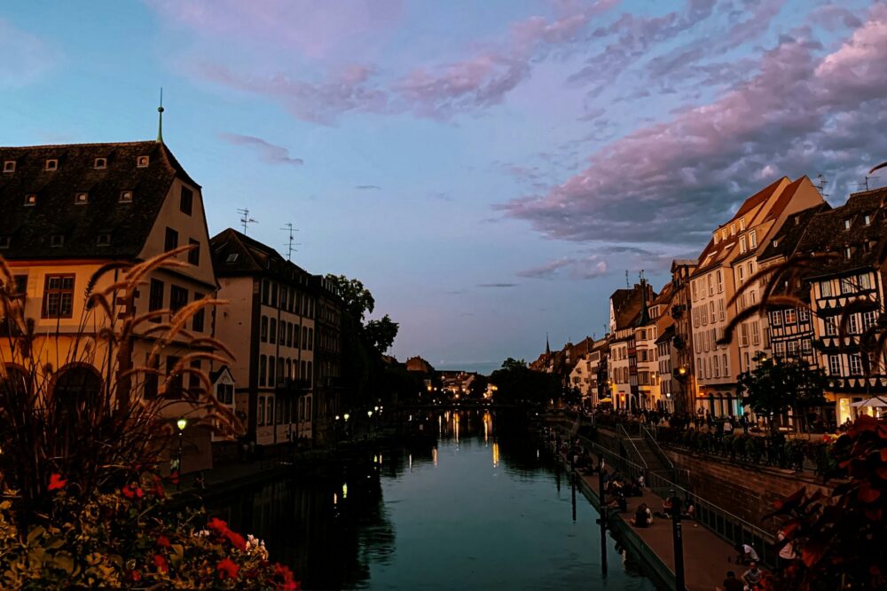 What is the best time to visit Strasbourg?