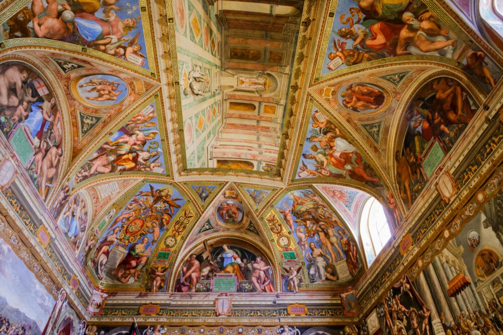 What is the best time to visit the Medici Chapels?