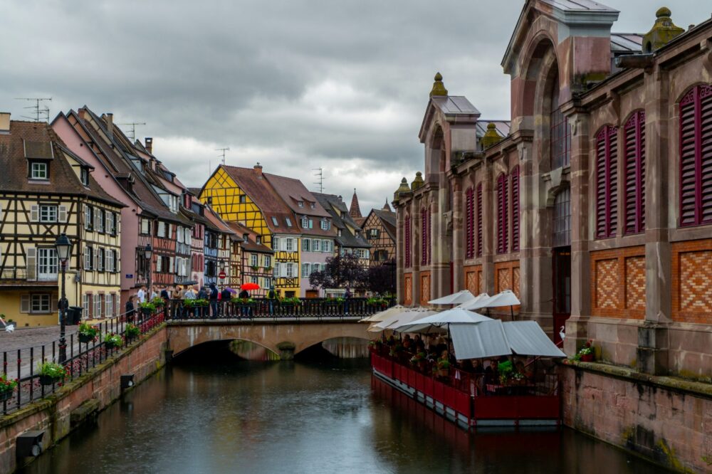 What is the Petite France district?