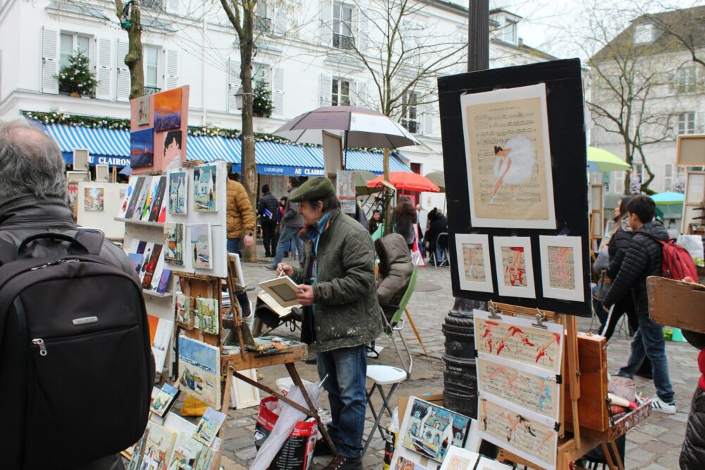 Are there any spring food festivals in Paris?