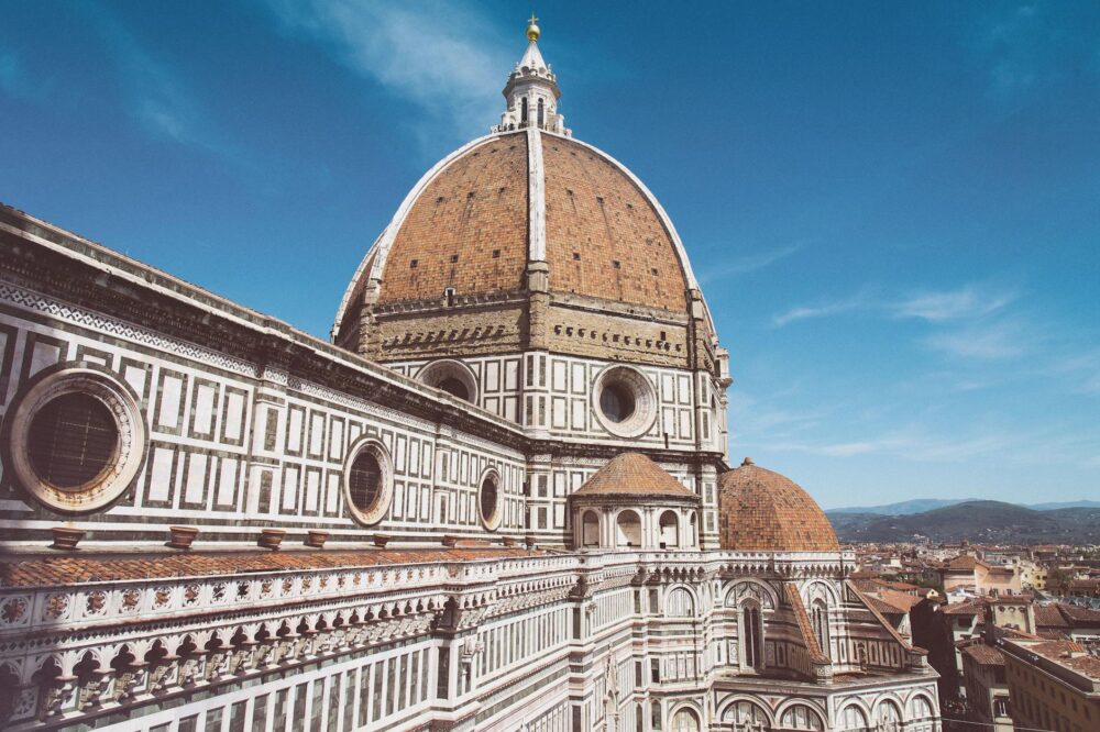Are there budget hotels in Florence near the Piazza Santa Croce?