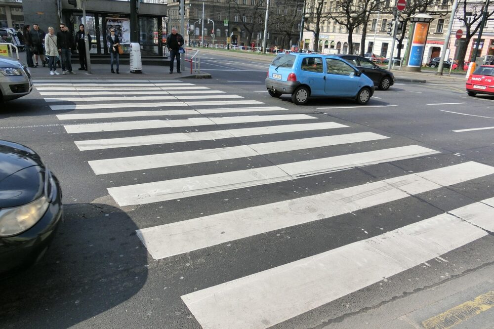 Are there student clubs and organizations in Montpellier?