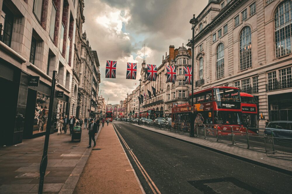 Best cafes in London for reading and relaxing 2026