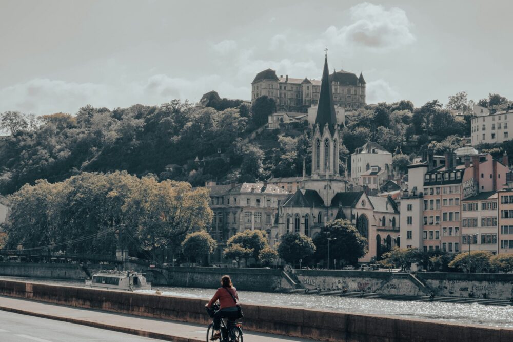 Best hotels in Lyon for a luxury car rental service