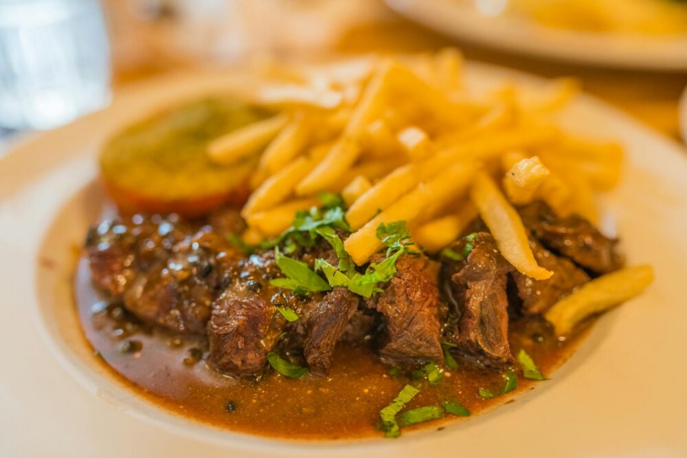 Best restaurants for a budget-friendly meal in Paris 2026