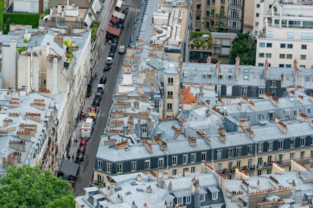 Best restaurants for a dinner cruise in Paris 2026