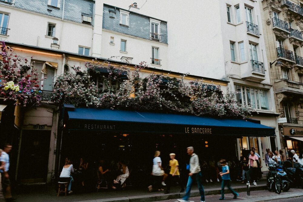 Best restaurants for a food tour in Paris 2026
