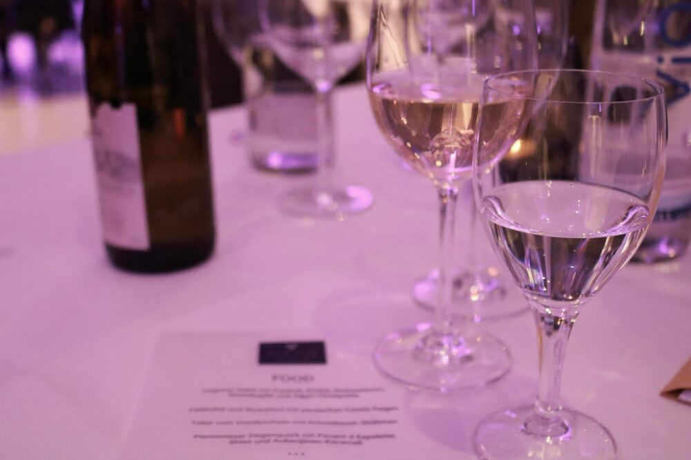 Best wine tasting experiences in Paris for rainy days
