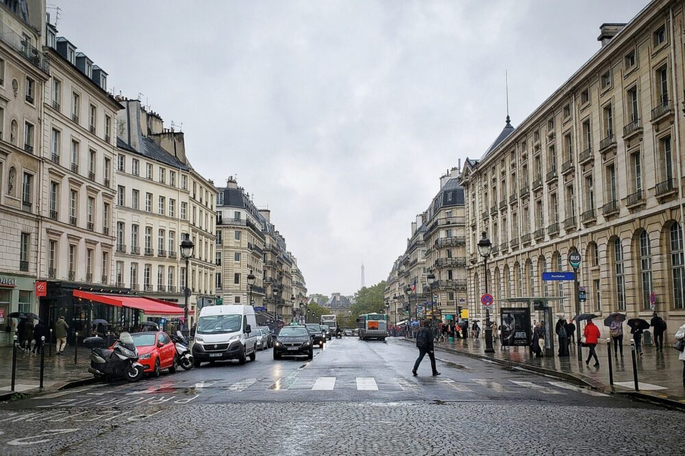 Can you visit the Panthéon on a rainy day?