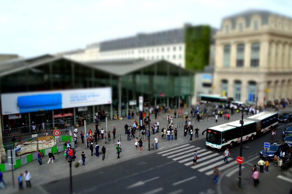 Free fashion shows in Paris for models