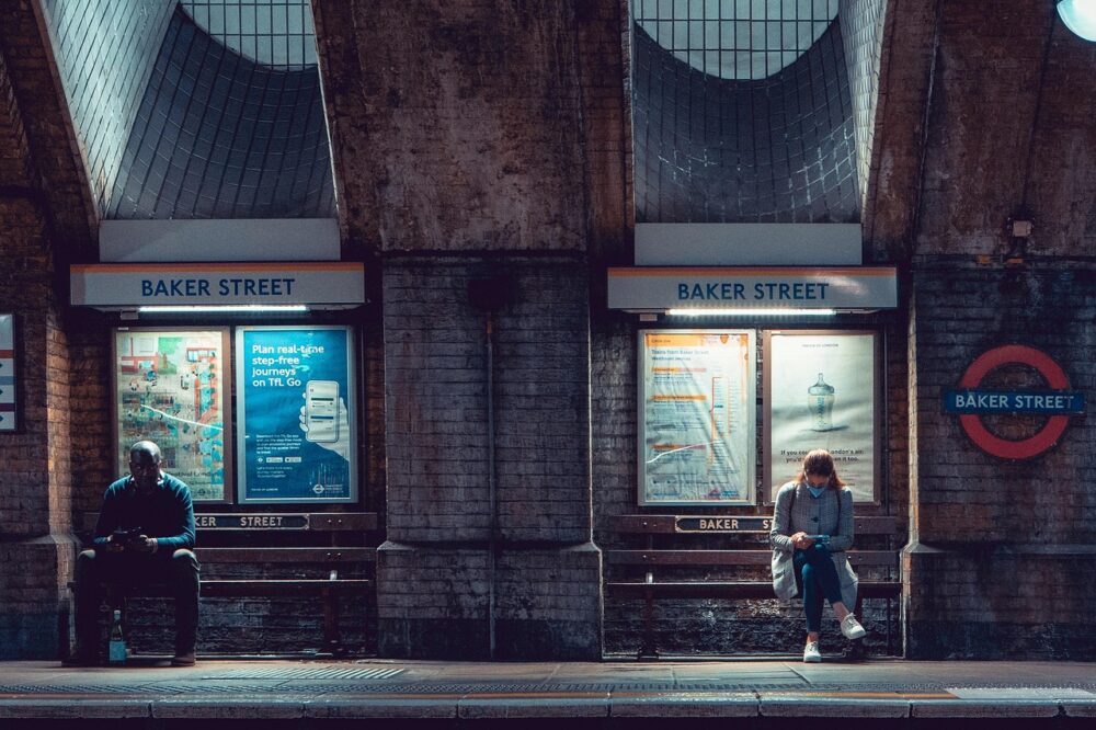 How do I apply for a master's degree at the University of London?