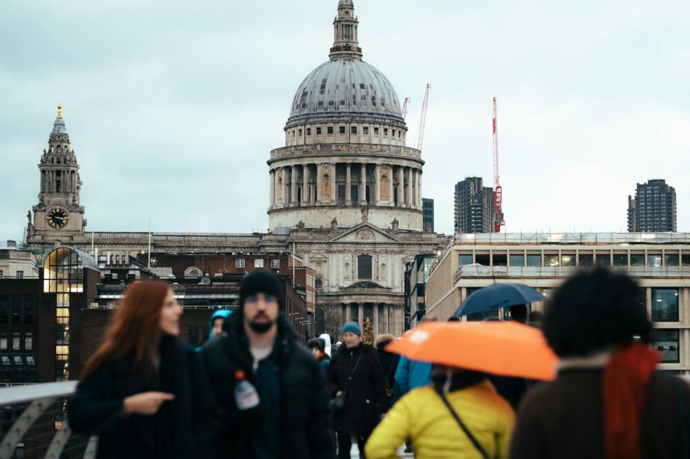 How do I apply for a PhD at the University of London?