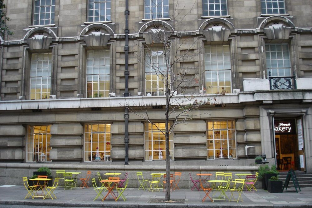 How do I apply for a student loan for studying in London?