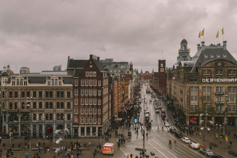 How do I get a Dutch phone number as an international student?