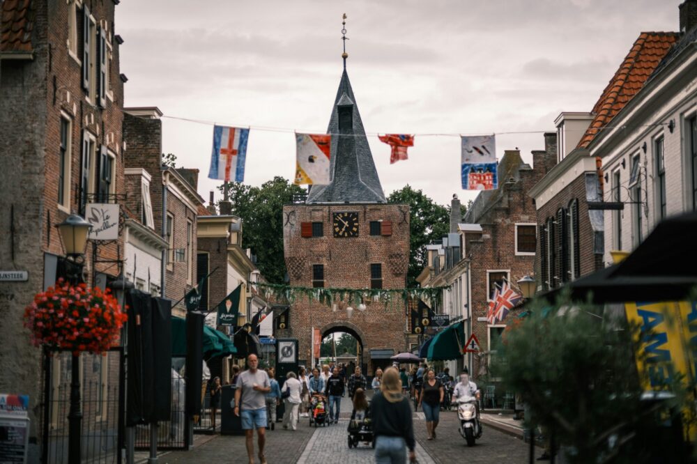 How do I get a Dutch social security number as a student?