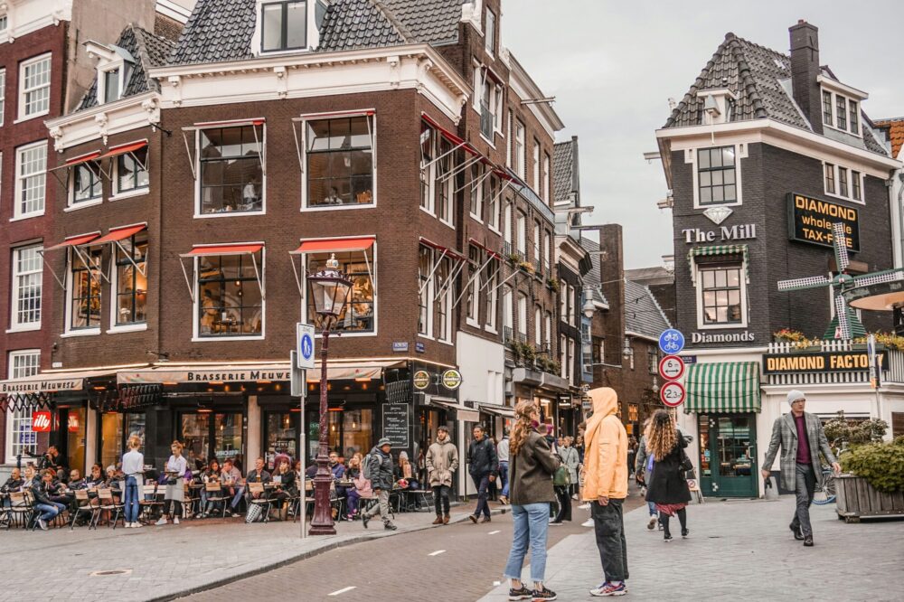 How do I get a tax refund as a student in the Netherlands?
