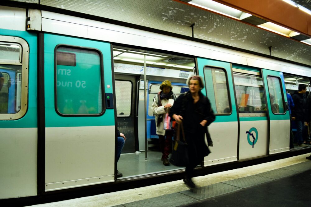 How to apply for a long-stay student visa for France?