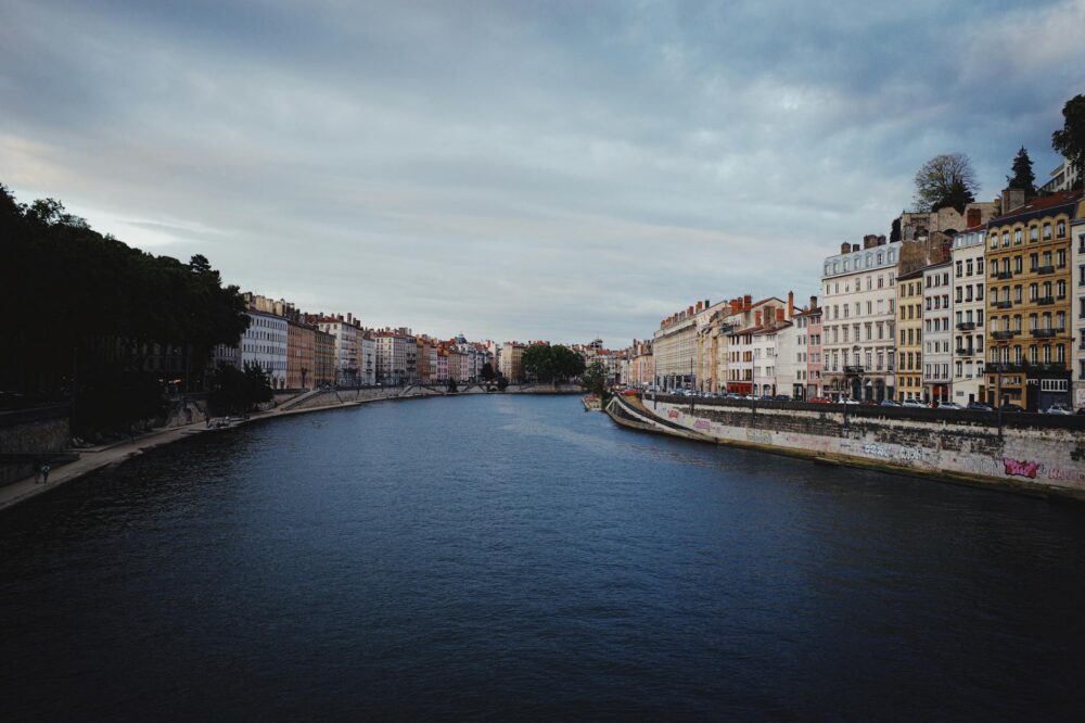 How to apply for a short-term study program in Lyon?