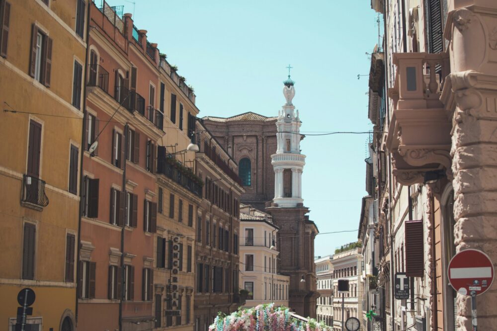 How to avoid rental scams in Rome?