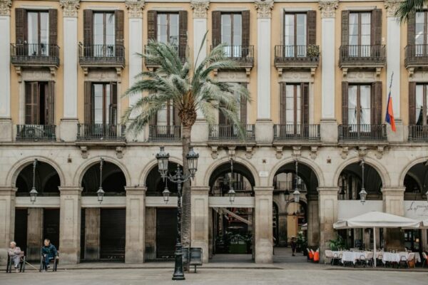 How to avoid spring allergies in Barcelona?