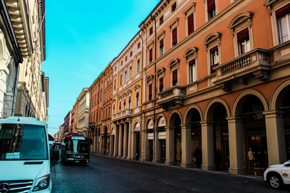 How to book a hotel in Florence with a safe neighborhood for solo travelers?