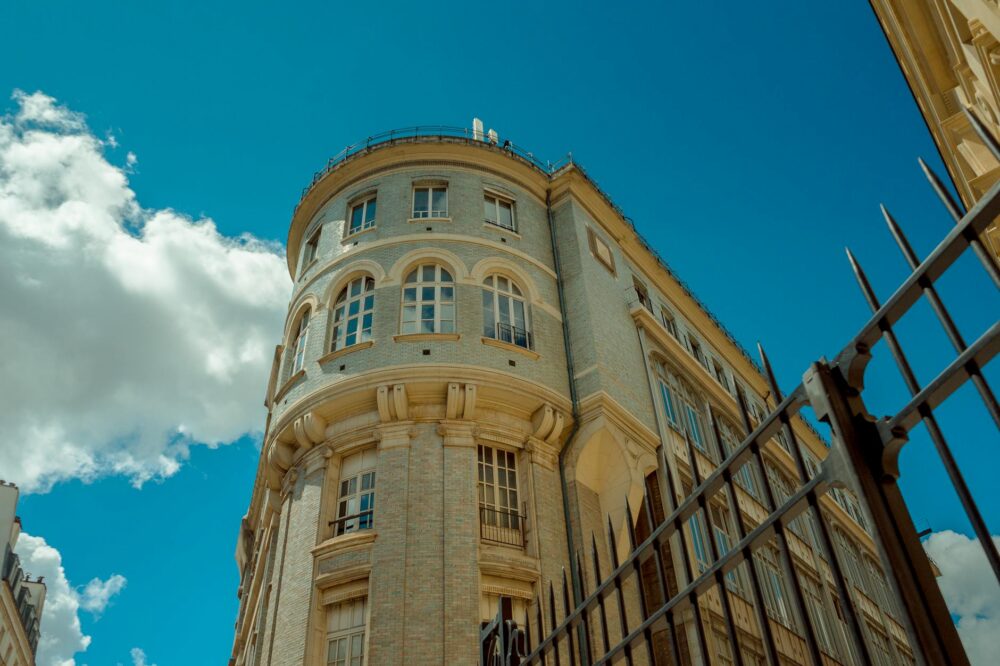 How to choose a 5-star hotel in Toulouse with a terrace?