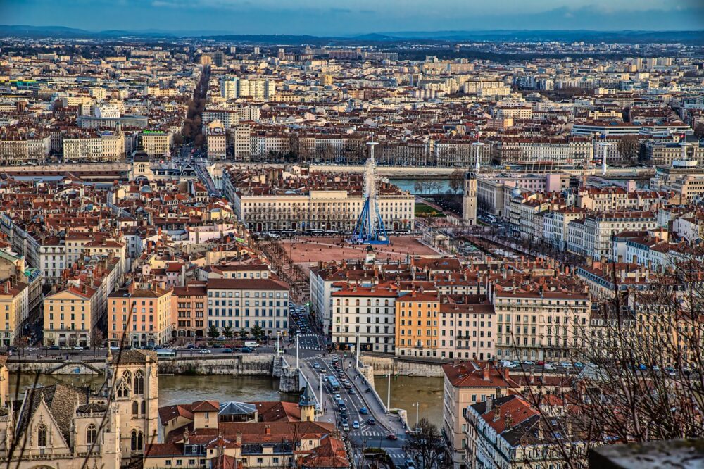 How to collaborate with Lyon researchers?