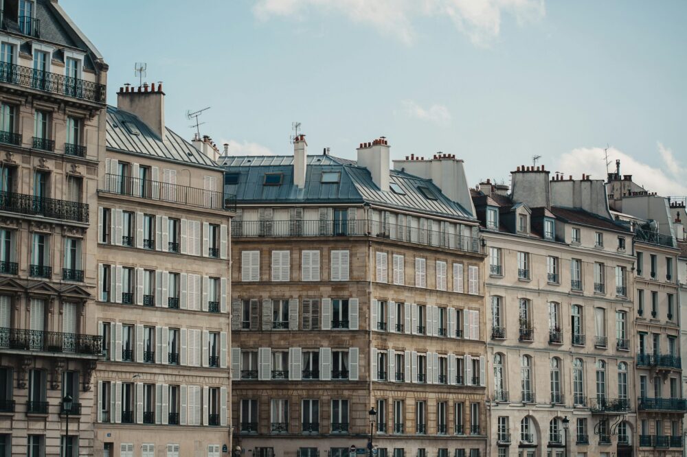 How to find a 5 star hotel in Paris with a view of Notre Dame?