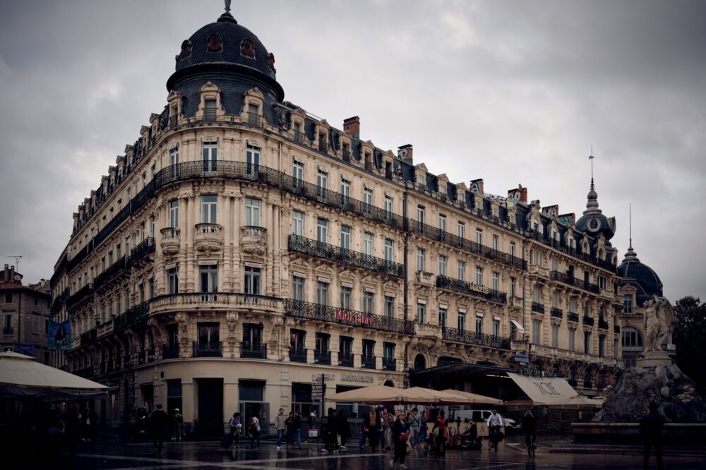 How to find a part-time job as a student in Montpellier?