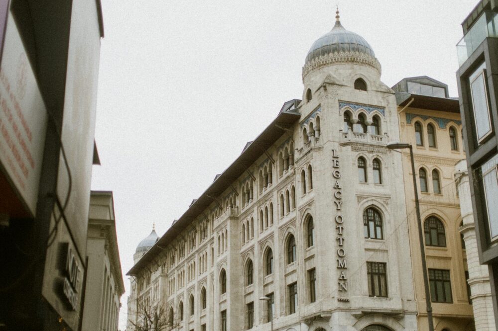 How to find affordable accommodation in Lyon?