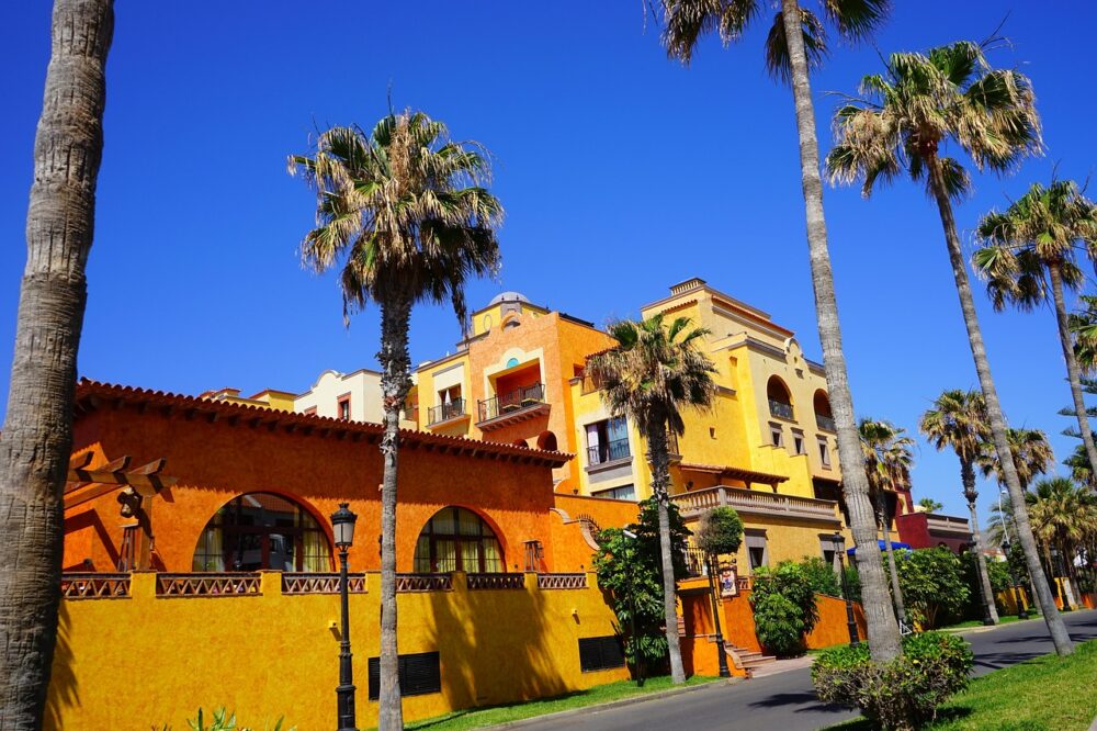How to find cheap hotels in Toulouse with a good location?