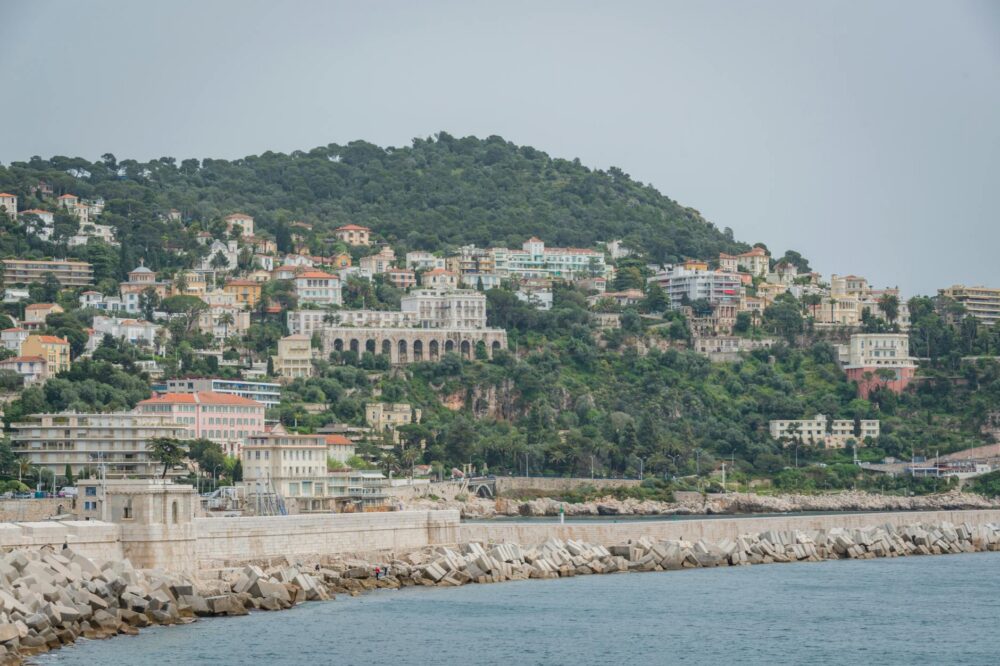 How to get a student ID card in Nice