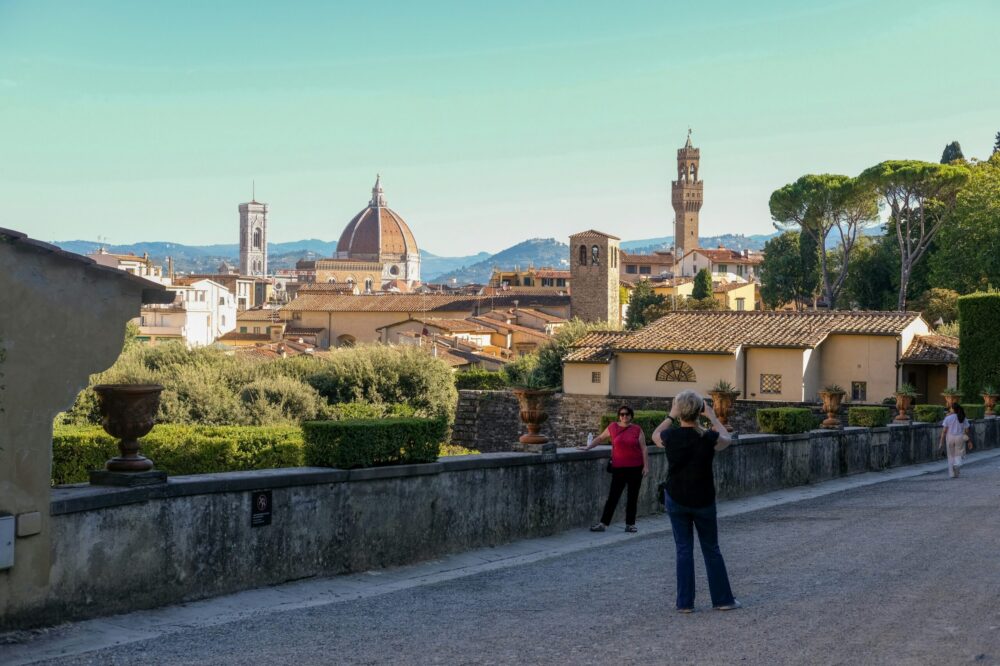 How to get a student loan for studying in Florence?