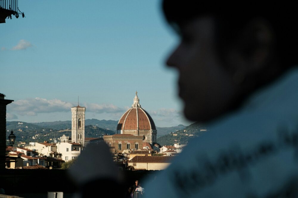 How to get a student visa extension in Florence?