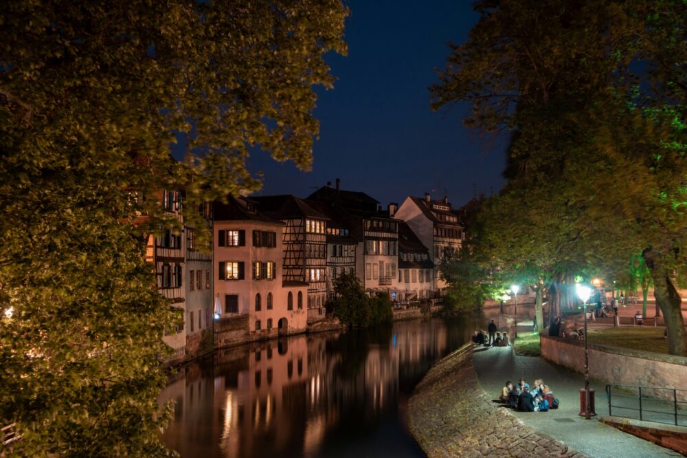 How to get a student visa for short courses in Strasbourg?