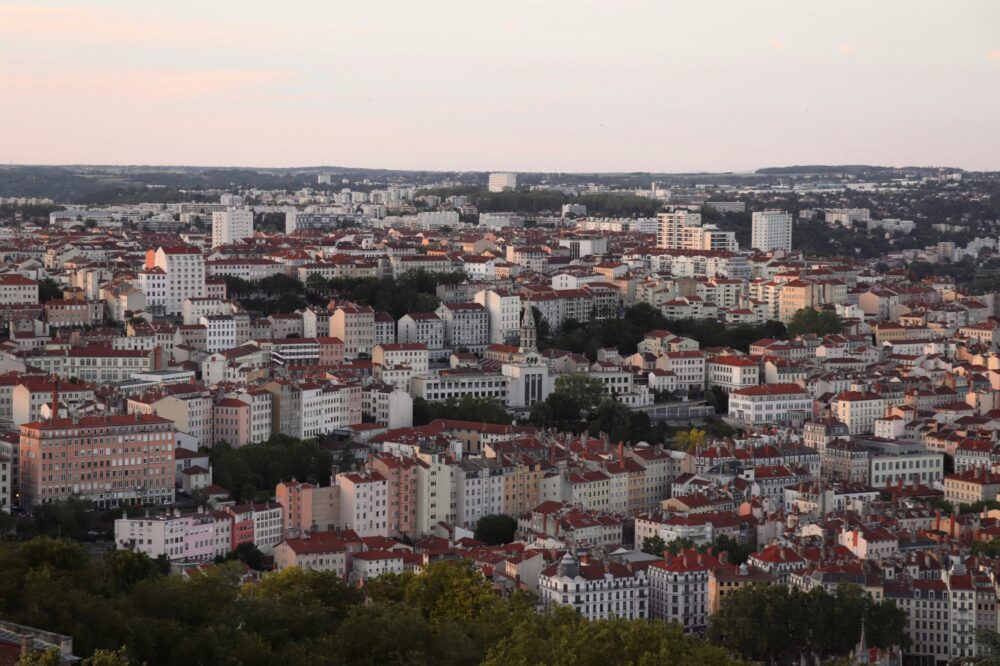 How to get from Lyon to Marseille?