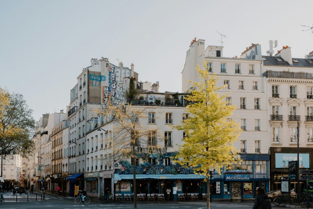 How to open a bank account in Paris as a student?