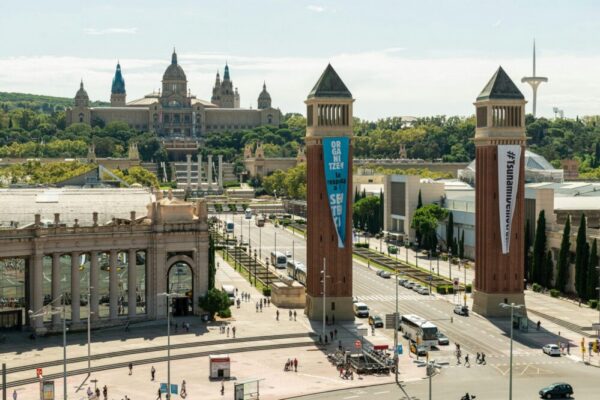 How to visit the Museu Nacional d'Art de Catalunya for free in 2026?