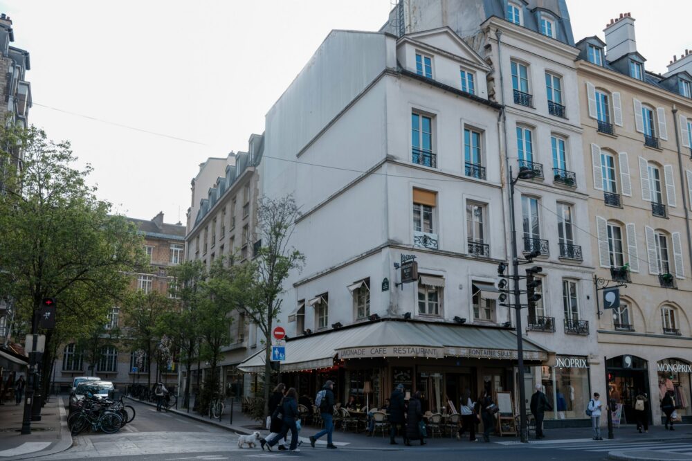 How to watch Paris Fashion Week shows for free online