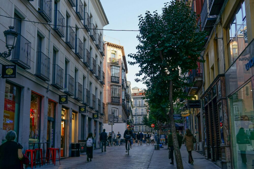 Is El Rastro market worth visiting?