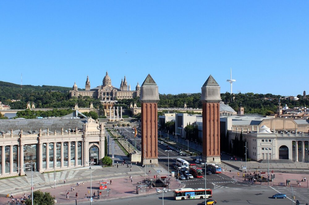 Is it worth visiting Montjuïc in spring?
