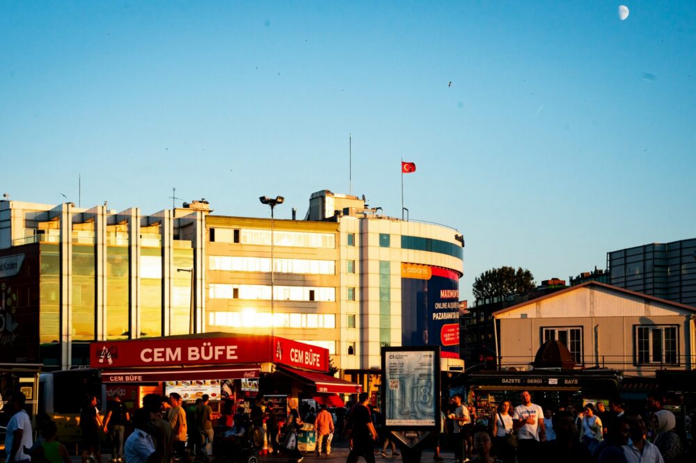 Is Izmir worth visiting in 2026?